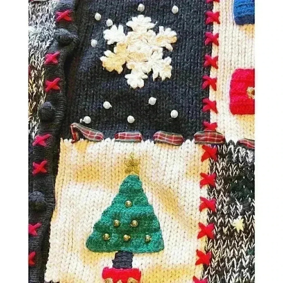 Vtg Christmas Sweater Designers Originals Studio Patchwork Embroidered EUC PM - Picture 4 of 16